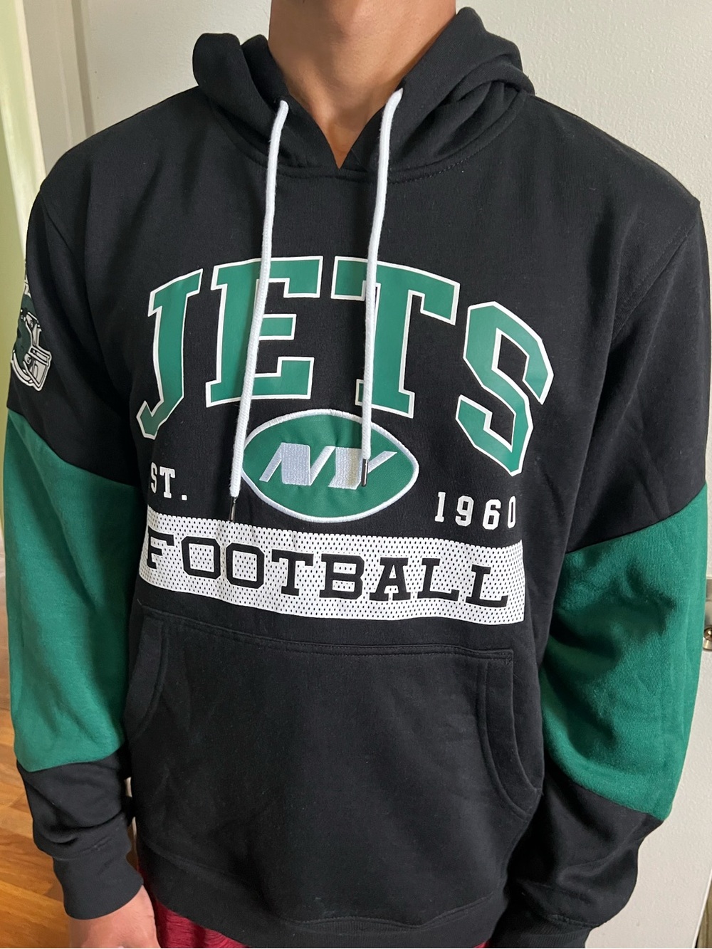 NFL New York Jets Hoodie Men’s Large Black Green NFL Pullover Sweatshirt Unisex